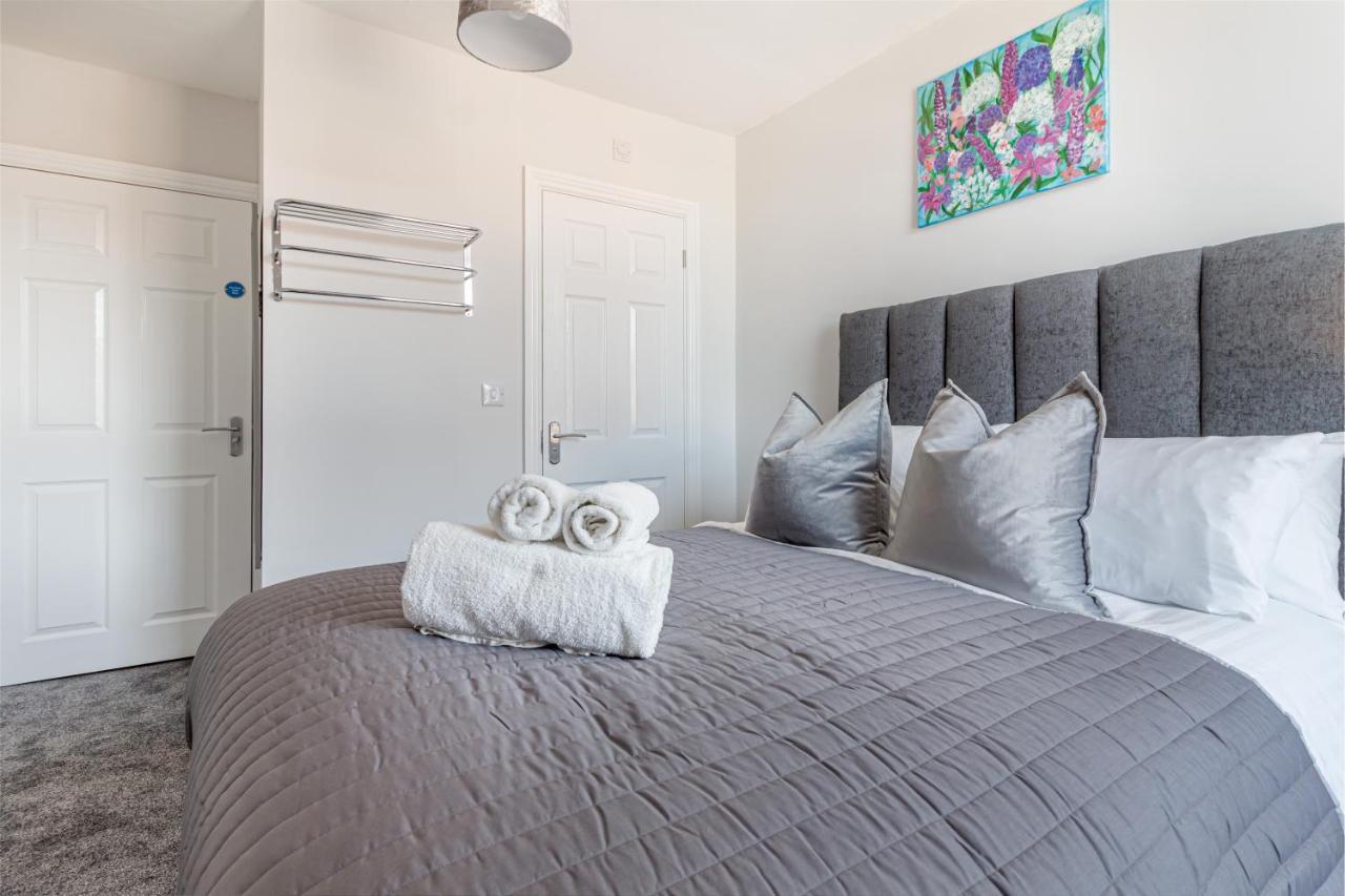 Host & Stay - The Bull Inn, 3 Double Rooms Fernhill Heath Buitenkant foto